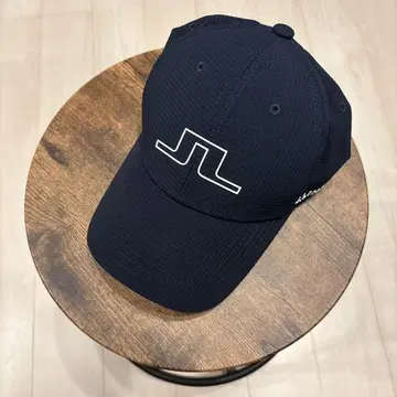 새상품급 J.LINDEBERG 네이비 캡