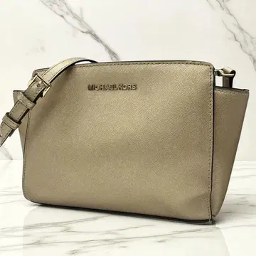 마이클코어스 가죽 숄더 골드 MICHAEL KORS