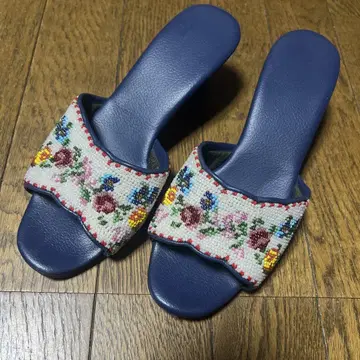 천연 가죽 비즈 샌들