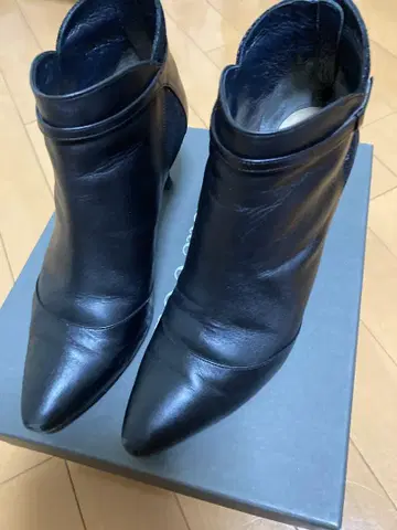 오데뜨 앤 오딜 블랙 25cm 부티 7cm