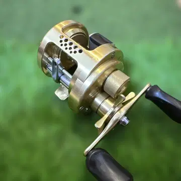 시마노 SHIMANO 00 칼카타 퀘스트 101 왼쪽 핸들