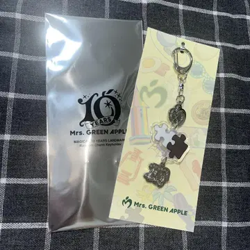 Mrs. GREEN APPLE 미세스 팝업 참 키링