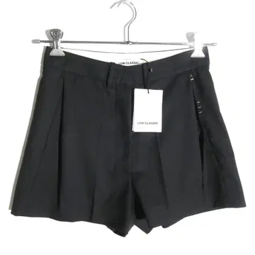 새상품 LOW CLASSIC LOW WAIST SHORT TROUSER