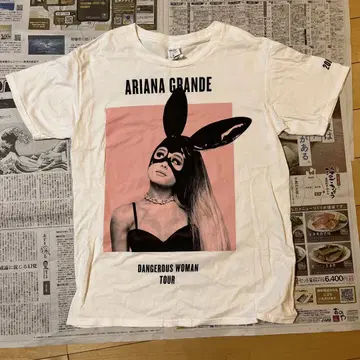 ARIANA GRANDE 아리아나 그랑데 2017 투어 T셔츠