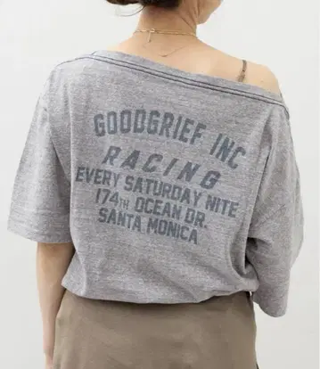 GOOD GRIEF! PRINTED OVER TEE 그레이