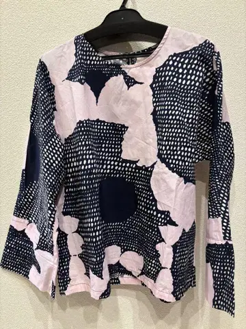 marimekko 도트 무늬 5부 소매 상의