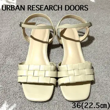 URBAN RESEARCH DOORS 아이보리 스트랩 샌들 36