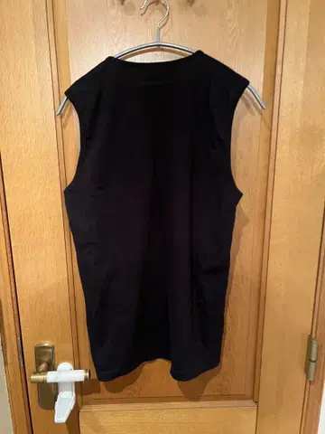 ISSEY MIYAKE MEN 블랙 탱크탑 사이즈 3