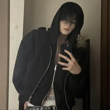 GIBBYCNA 후드티 radiant M