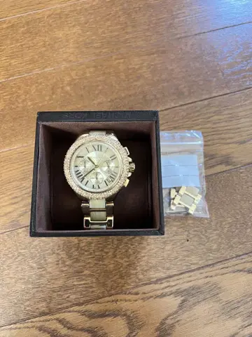 MICHAEL KORS 골드 손목시계