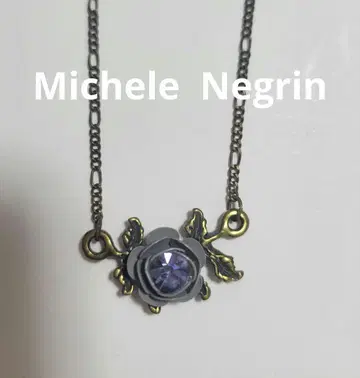 Michele Negrin 장미 목걸이