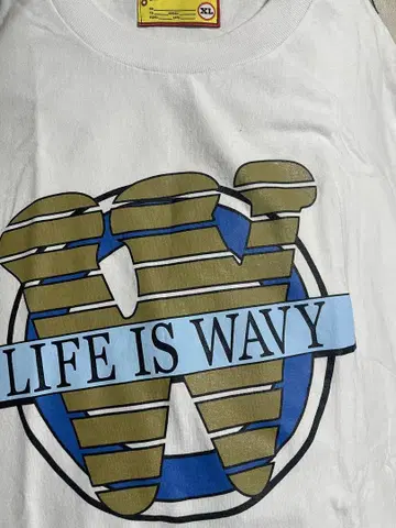 LIFE IS WAVY 티셔츠 XL 화이트