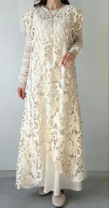 AERMA boutique flower layered onepiece