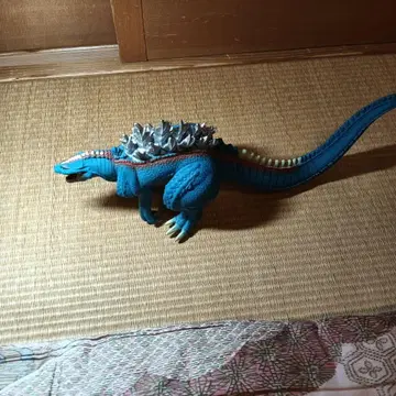 고질라 피규어