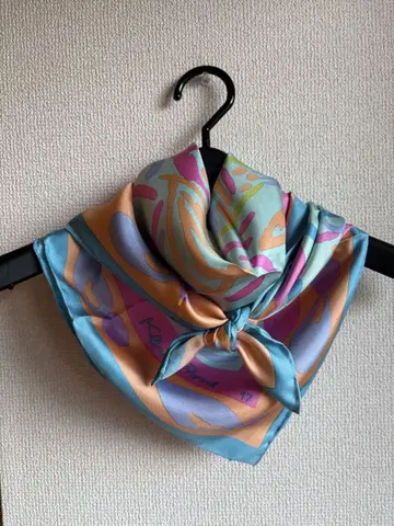 켄 던 실크 스카프 대형