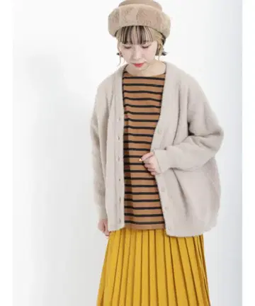 Samansa Mos2 샤기 V넥 가디건