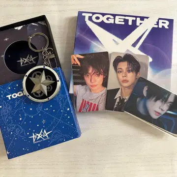 [ TXT ] 영준 CD + 스타 키링 + 트레이딩 카드 3장 세트