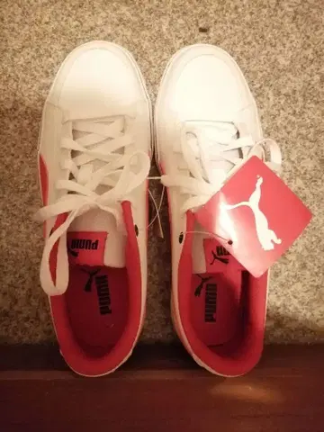 새상품! PUMA 24.0cm