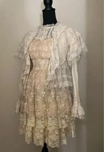 페어리 그런지 전체 레이스 프릴 원피스