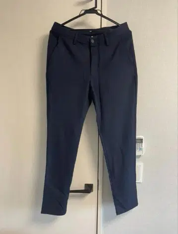 [ 새상품급 ] ZARA 자라 슬림 컴포트 팬츠 네이비
