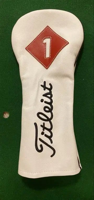 [미사용품] Titleist 천연 가죽 골프헤드커버 드라이버용