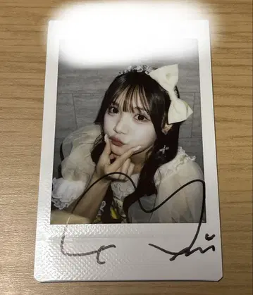 CUTIE STREET 옹특 후루사와 리사 친필 사인 폴라로이드