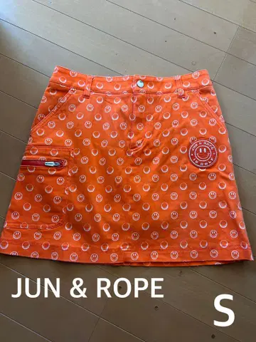 새상품급 JUN&ROPE 준앤로페 골프 스트레치 스커트