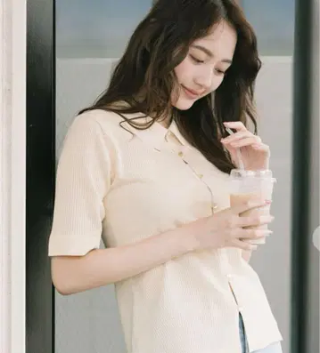 코코딜 시어 니트 셔츠