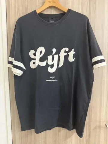Lyft 블랙 티셔츠 M 사이즈