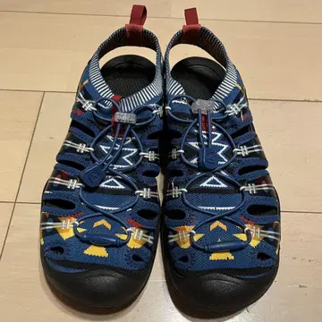 keen 샌들