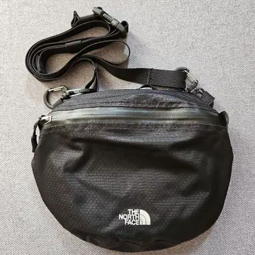 THE NORTH FACE 블랙 숄더백 블랙