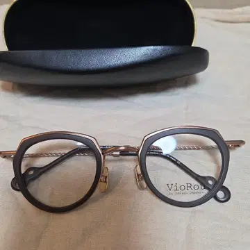 VioRou 안경 새상품 시착만 한 상품