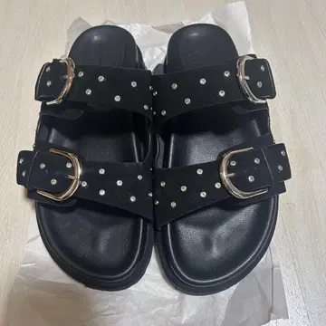 LE TALON 비쥬 도트 벨트 샌들 블랙