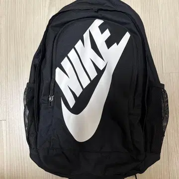 Nike 블랙 백팩
