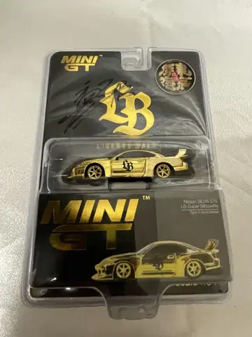 카토 대표 사인 포함 MINI GT 리버티 워크 골드 미니카