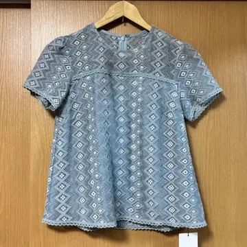 COHINA 스트라이프 레이스 블라우스