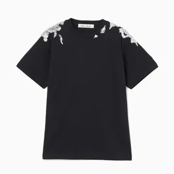 tanakadaisuke snow piles up T-shirt