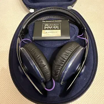 Red Bull F1 SENNHEISER 팀 헤드폰 한정품