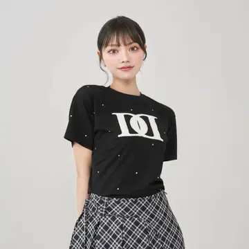 [익일 배송 가능] darich 퀼팅 아플리케 비쥬 T셔츠