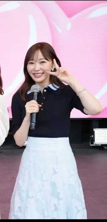 사시하라 리노 씨 엑스포 의상 세트