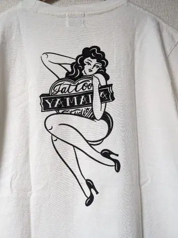 tattoo studio yamada PINUP GIRL TEE