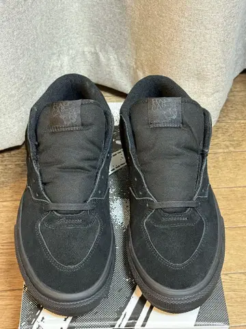 반스 스케이트 하프 캡 팝 쿠시 블랙/블랙 30cm