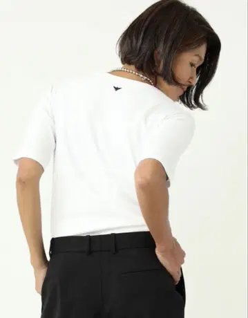 24SS MADISONBLUE 화이트 티셔츠 반팔