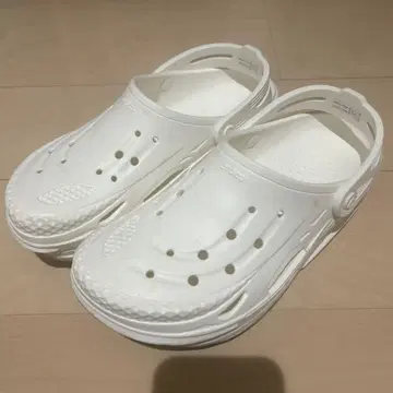 Crocs 화이트 클로그 샌들