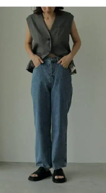 anuke 하이웨이스트 스트레이트 데님 38 size