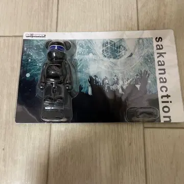 사카낙션 베어브릭