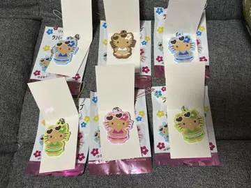 햇볕에 탄 키티 러버 스트랩 헬로키티 산리오