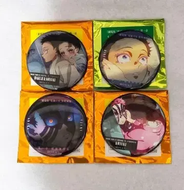 코마지 코유키 아카자 캔뱃지 세트