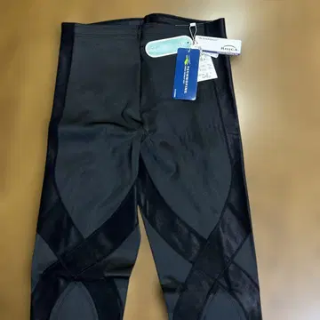 와코루 BODY SUPLI 무릎 라쿠 스패츠 L