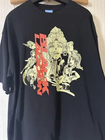 MEQRI 블랙 라군 Tee 발랄라이카 티셔츠